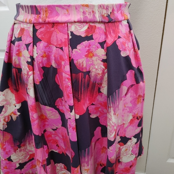 Cynthia Rowley Floral Pleated Flare Skirt - Picture 3 of 9